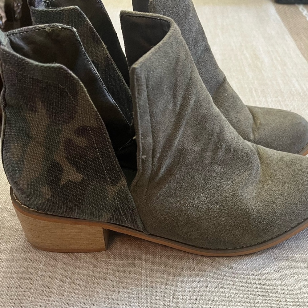 Boutique by Corkys / Women's Suede Ankle Booties